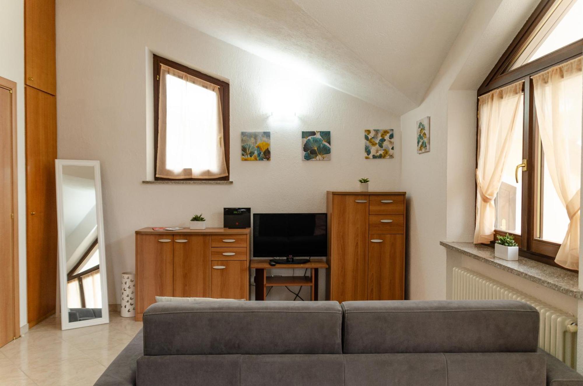 Sarre Skyline Apartment - Relax In Valle D'אאוסטה מראה חיצוני תמונה
