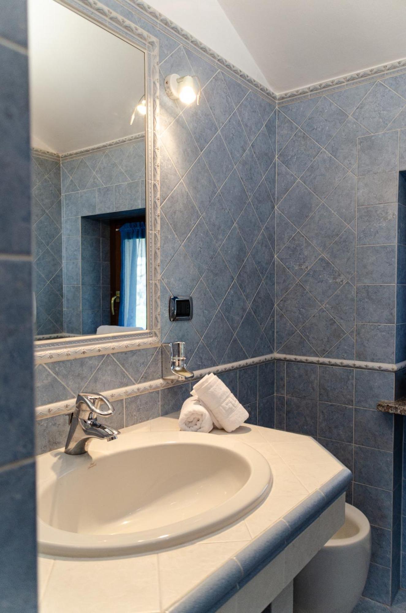 Sarre Skyline Apartment - Relax In Valle D'אאוסטה מראה חיצוני תמונה